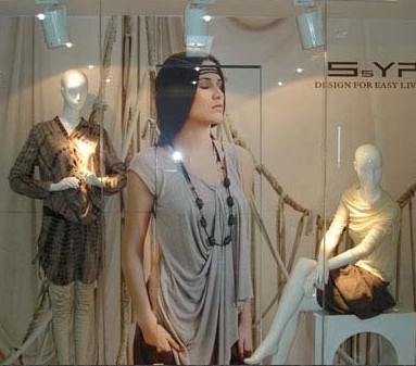 尚饰衣品女装店铺展示