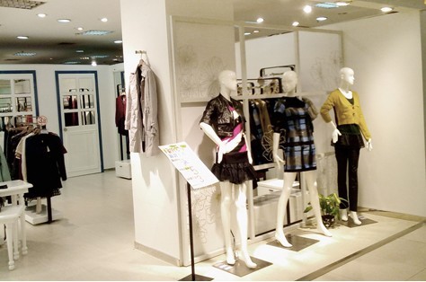 索玛女装店铺展示