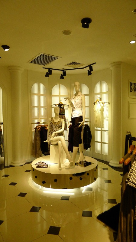 维斯凯男装店铺形象