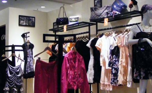 CN女装店铺展示