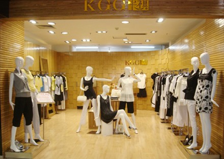 卡祺女装店铺展示