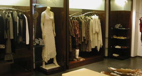吉芬女装店铺展示