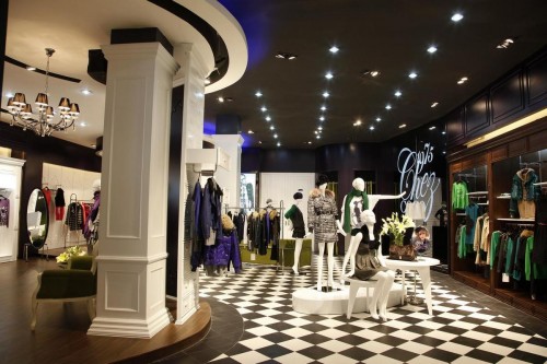 雪蔻女装店铺形象