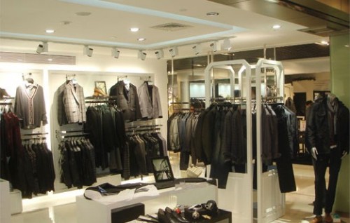 奥拉玛男装店铺展示