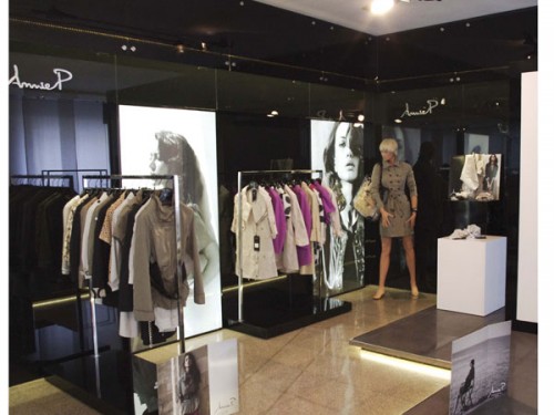安妮皮诺女装店铺形象