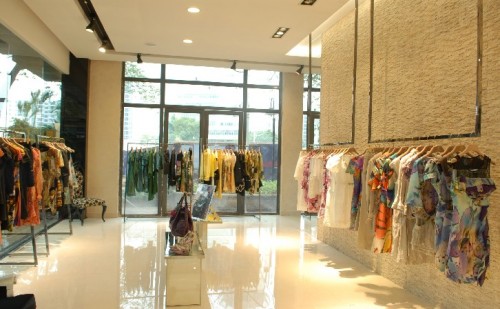 斐凡妮女装店铺展示