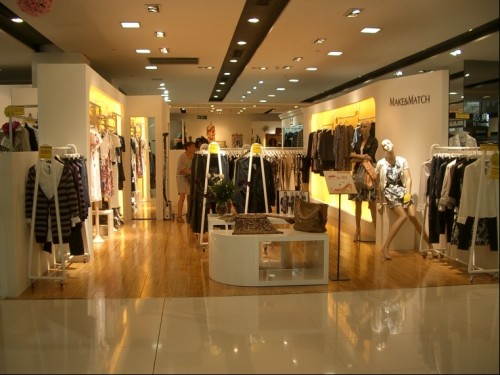 玛珂玛琪女装店铺形象