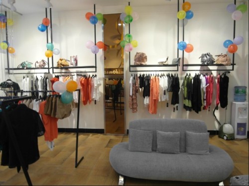 贞智美女装店铺形象