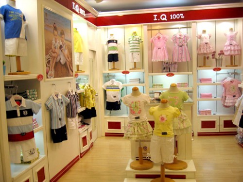 I.Q100%童装店铺展示