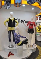 宾菲休闲装店铺展示