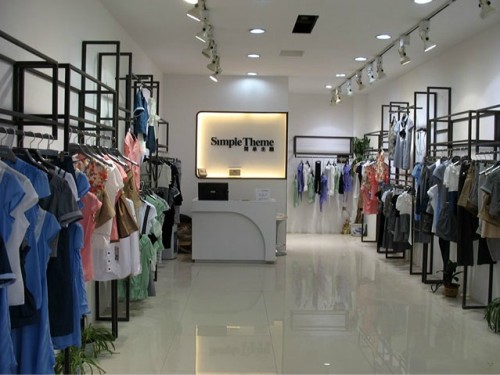 简单主题女装店铺展示