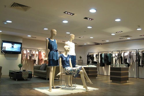 你是你女装店铺展示