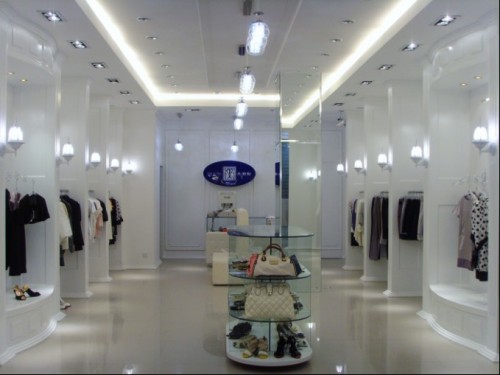 态迪妮女装店铺展示