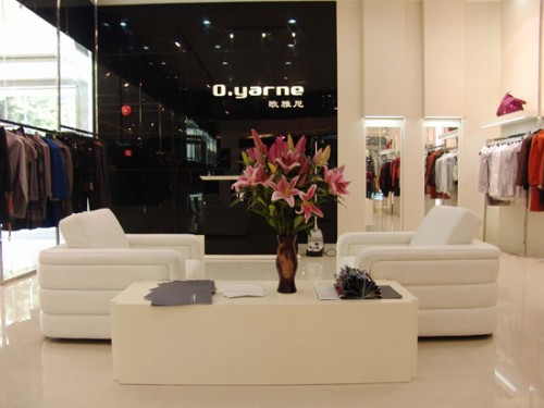 欧雅尼女装店铺展示