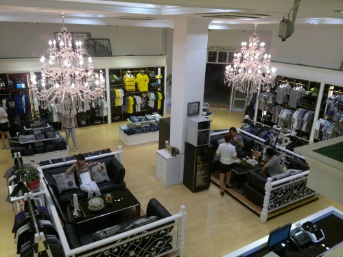 沙田男装店铺展示