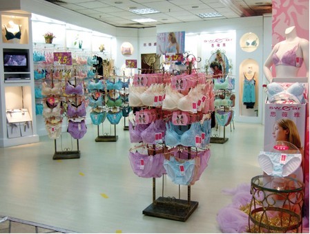 思薇雅内衣店铺形象