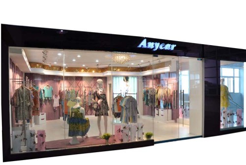 戈洛瑞丝女装店铺展示