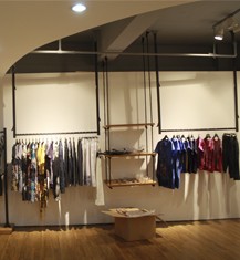 葵女装店铺展示