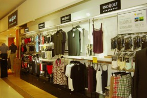 雪飞狼-SNOWWOLF店铺