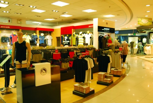 雪飞狼内衣店铺展示