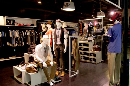 睽睽男装店铺形象