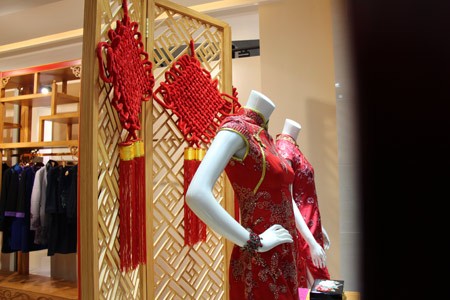 唐婕女装店铺形象