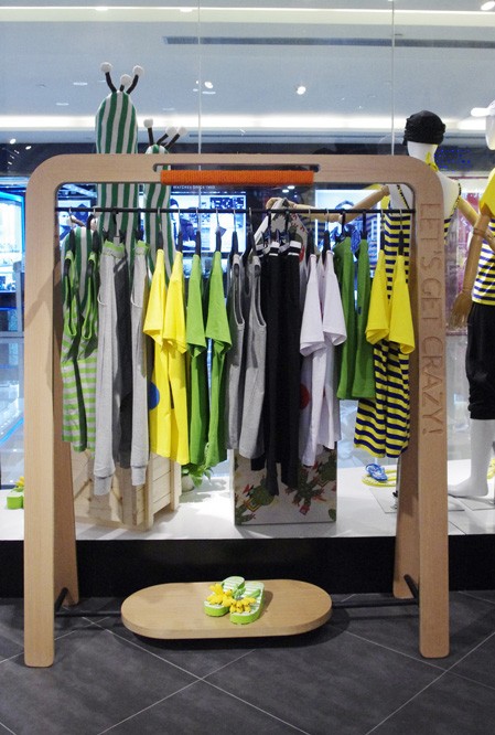 CRZ女装店铺展示