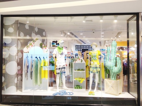 CRZ女装店铺展示