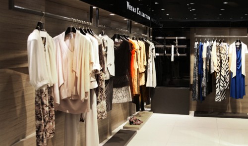 唯尚女装店铺展示