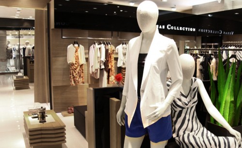 唯尚女装店铺展示