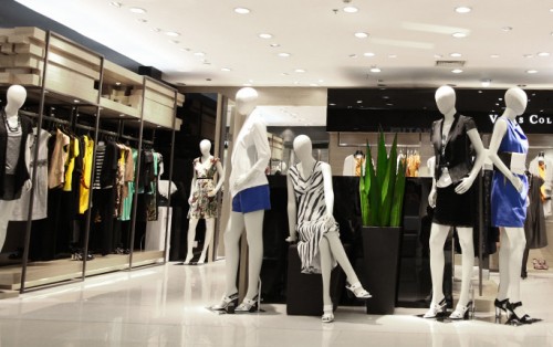 唯尚女装店铺展示