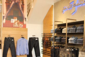 7 for all mankind店铺