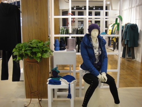 SUPPOSE女装店铺形象