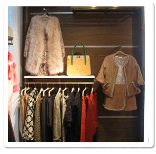 加奈奈美女装店铺展示