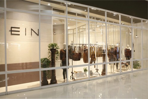 EIN言女装店铺形象