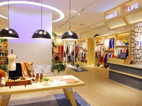 TH2011女装店铺展示