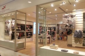 波仕-Bossanjerasu店铺