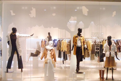 舒朗女装店铺形象