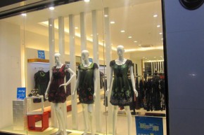 Savina-莎梵娜店铺