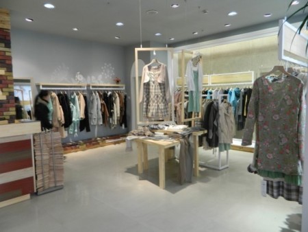 片断女装店铺展示