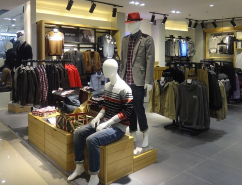 HUNTCITY列都男装店铺形象