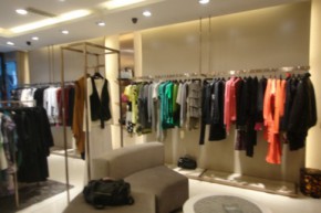 莱尔维思-LELWISS店铺