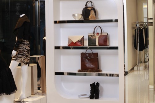 玛安珂女装店铺展示