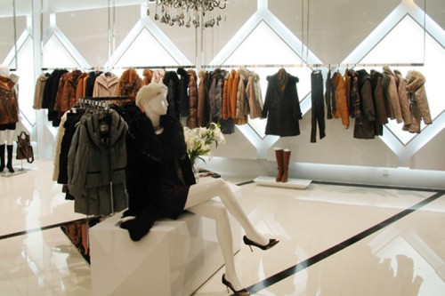 淑紫云女装店铺形象