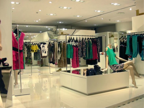 EVONA女装店铺展示