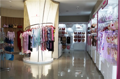 水中花内衣店铺形象