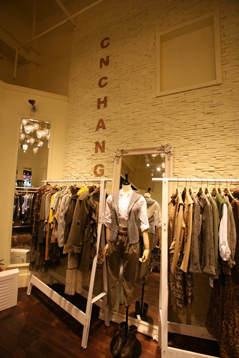 CN女装店铺形象