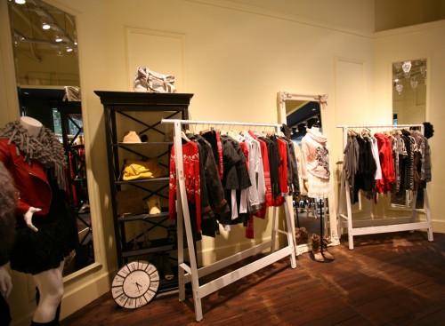 CN女装店铺形象