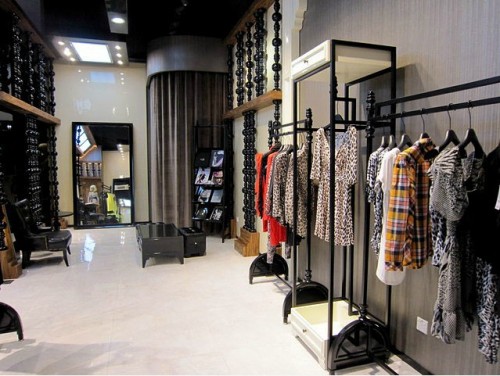 欧点女装店铺展示