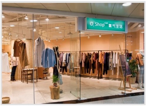 氧气生活女装店铺展示
